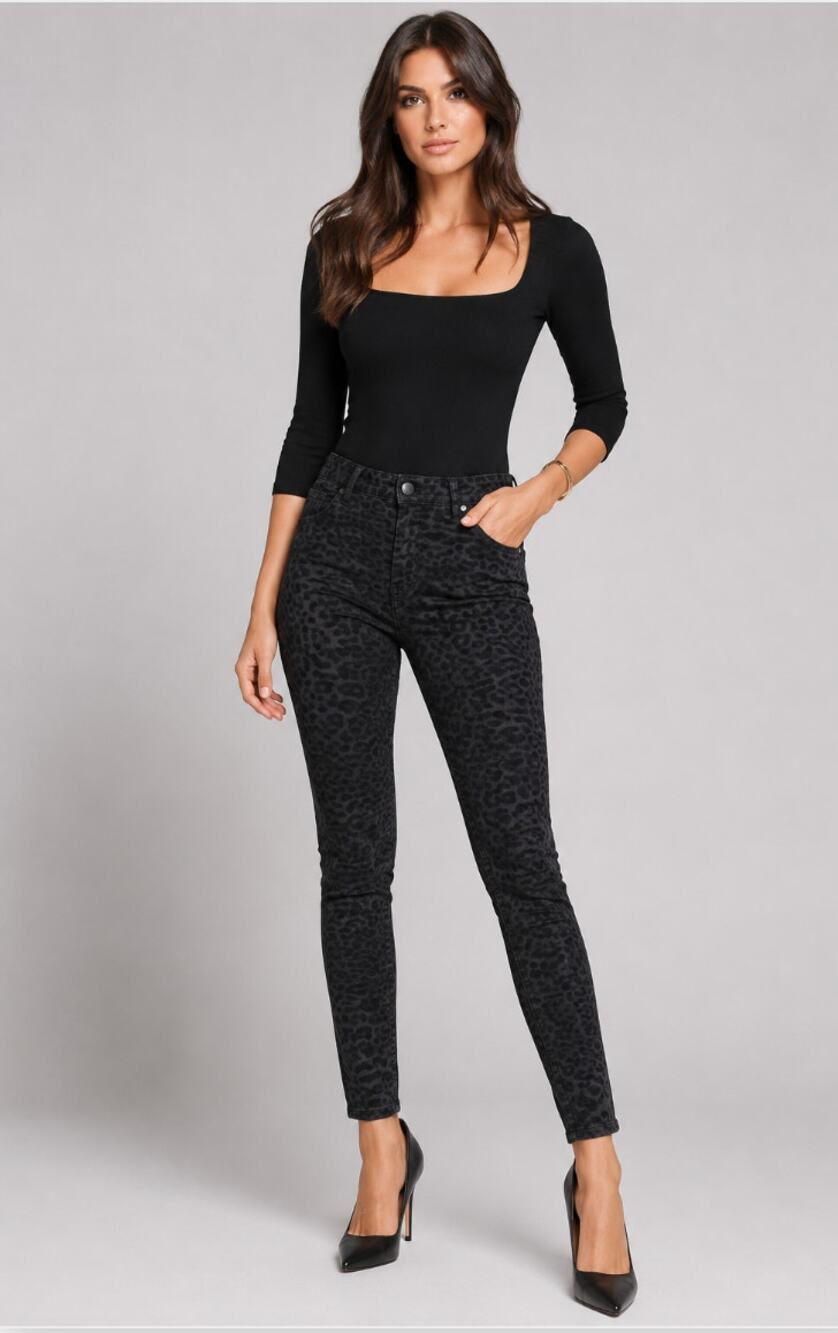 Liverpool Madonna Skinny Pants Black Cheetah Print Women’s 2 Mob Wife
